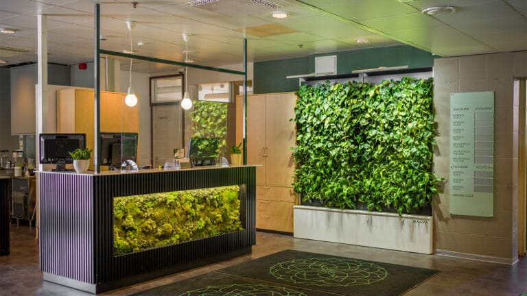 GreenStar Hotellien aulatila.