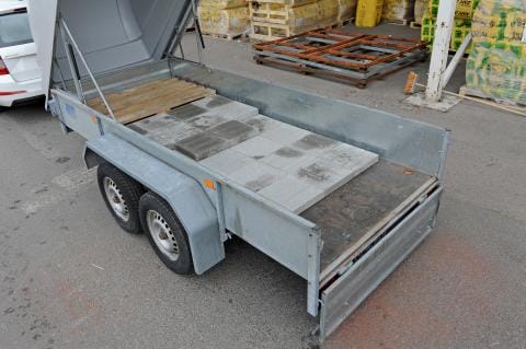 Betoniset pihalaatat