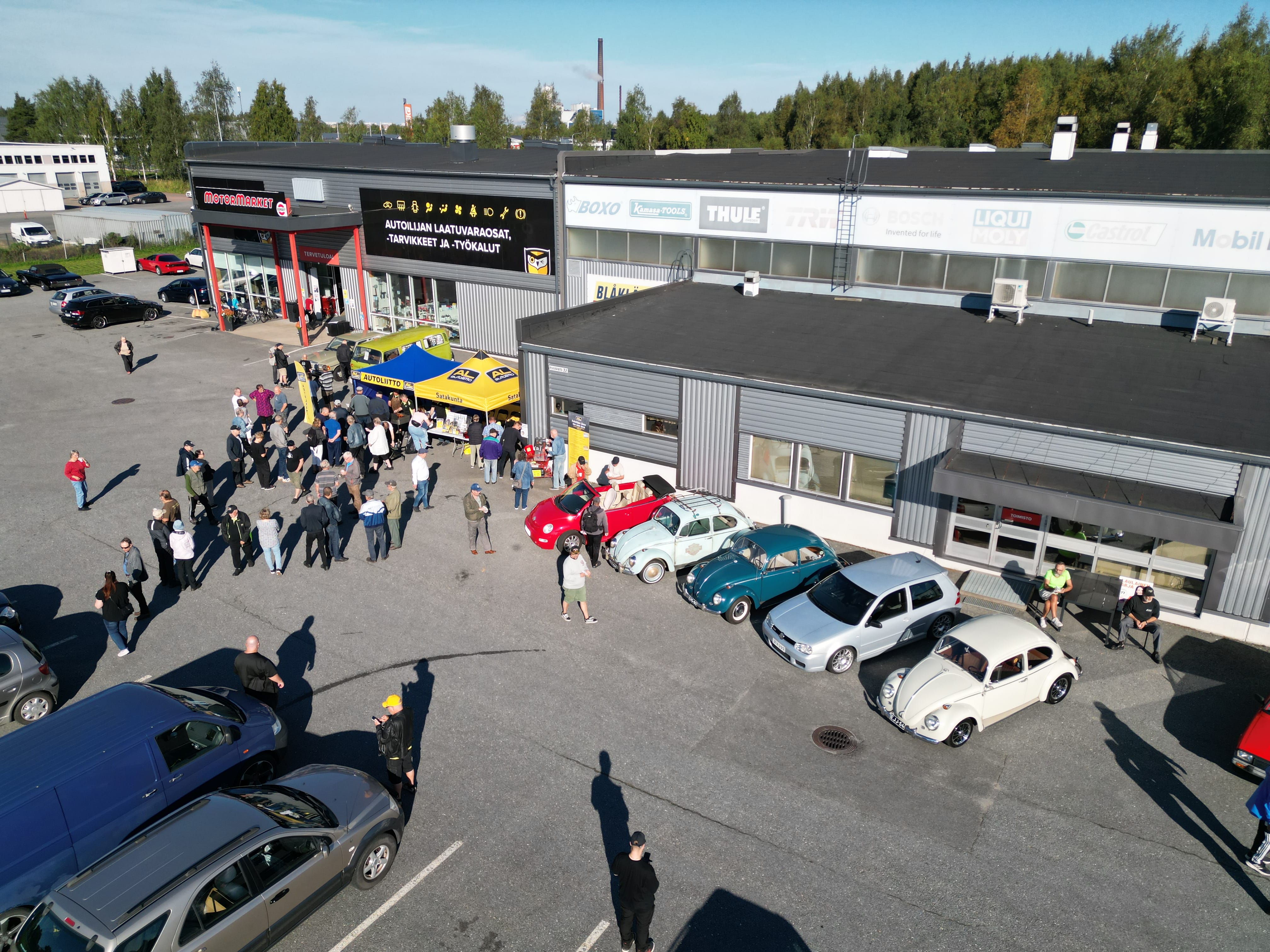 Jonoa makkaralle ja kahville